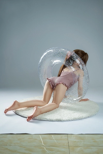 kneeling aerith sex doll