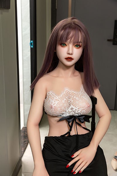 doll upper body