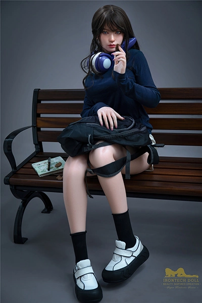 Realistic Teen erotic doll
