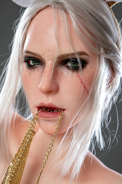 Ciri Hentai erotic doll