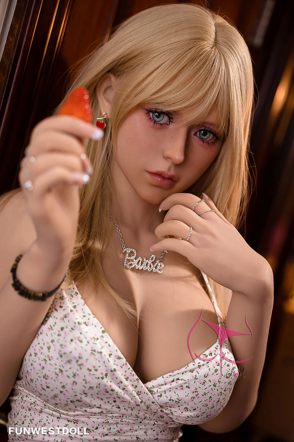 F-cup Love doll